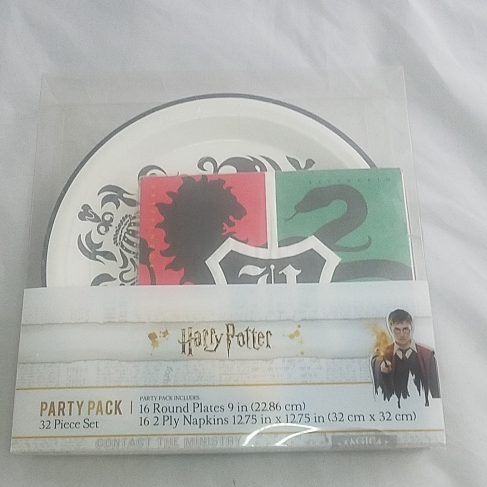 Harry Potter Movies 32 Piece Birthday  Party